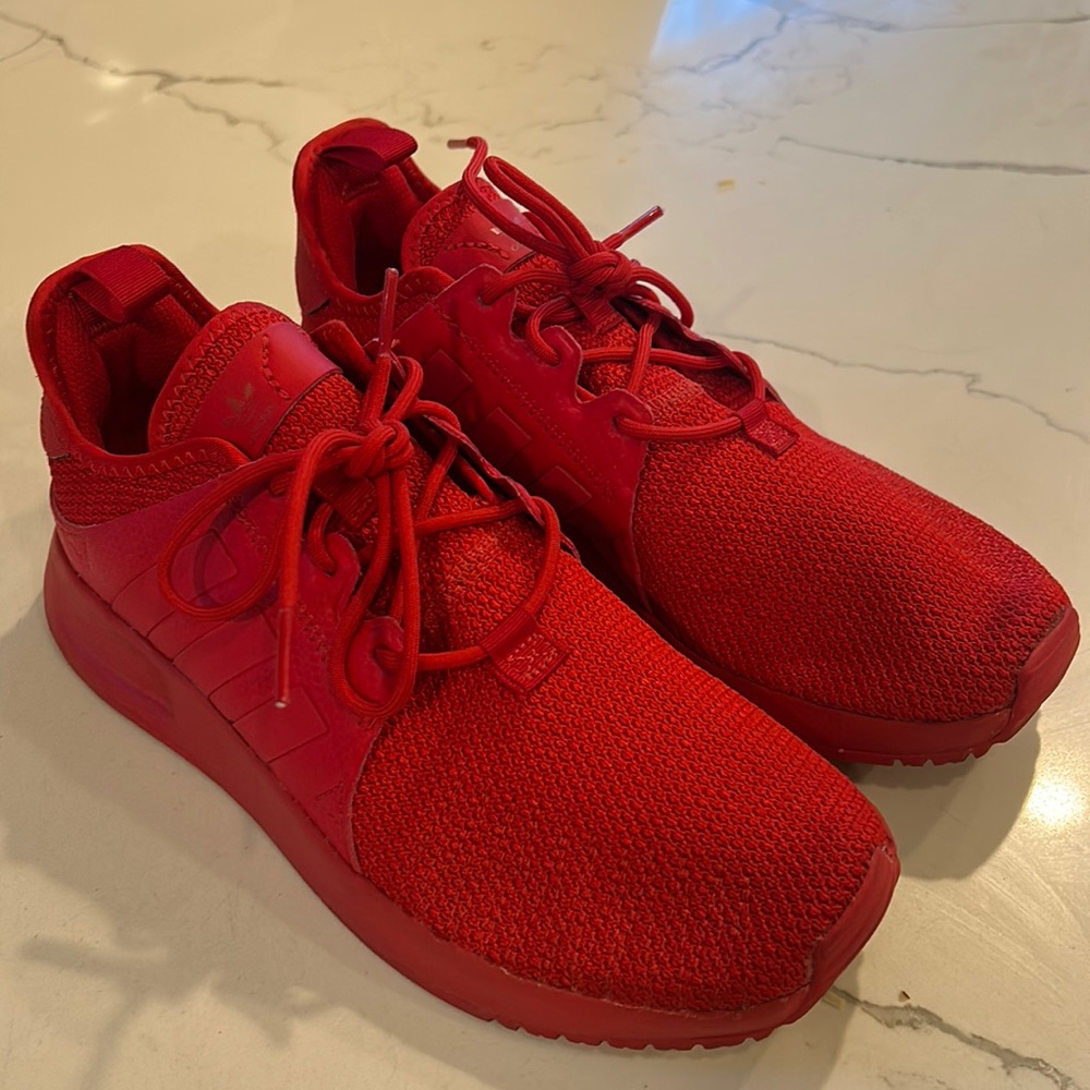 Adidas Sneakers